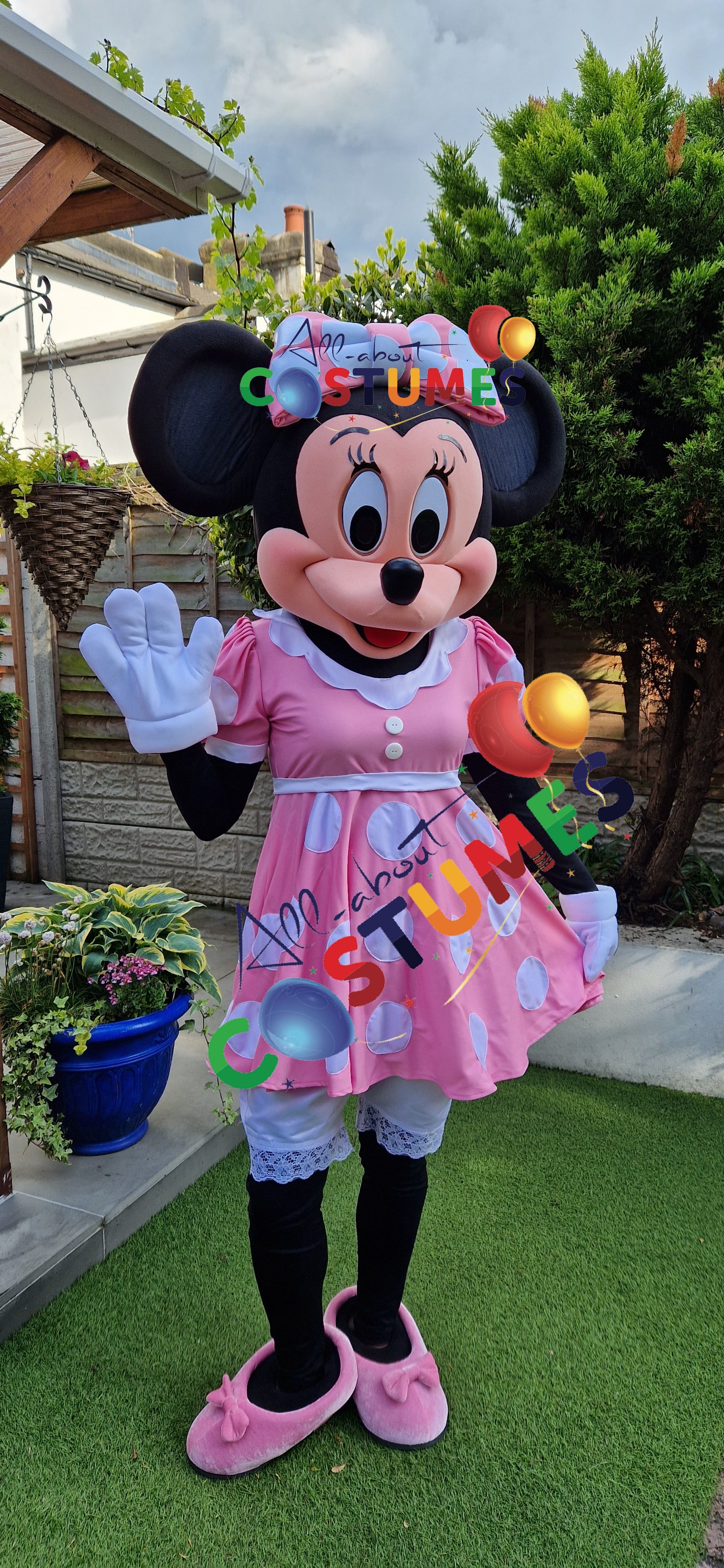 Pink Minnie Mouse Exclusive