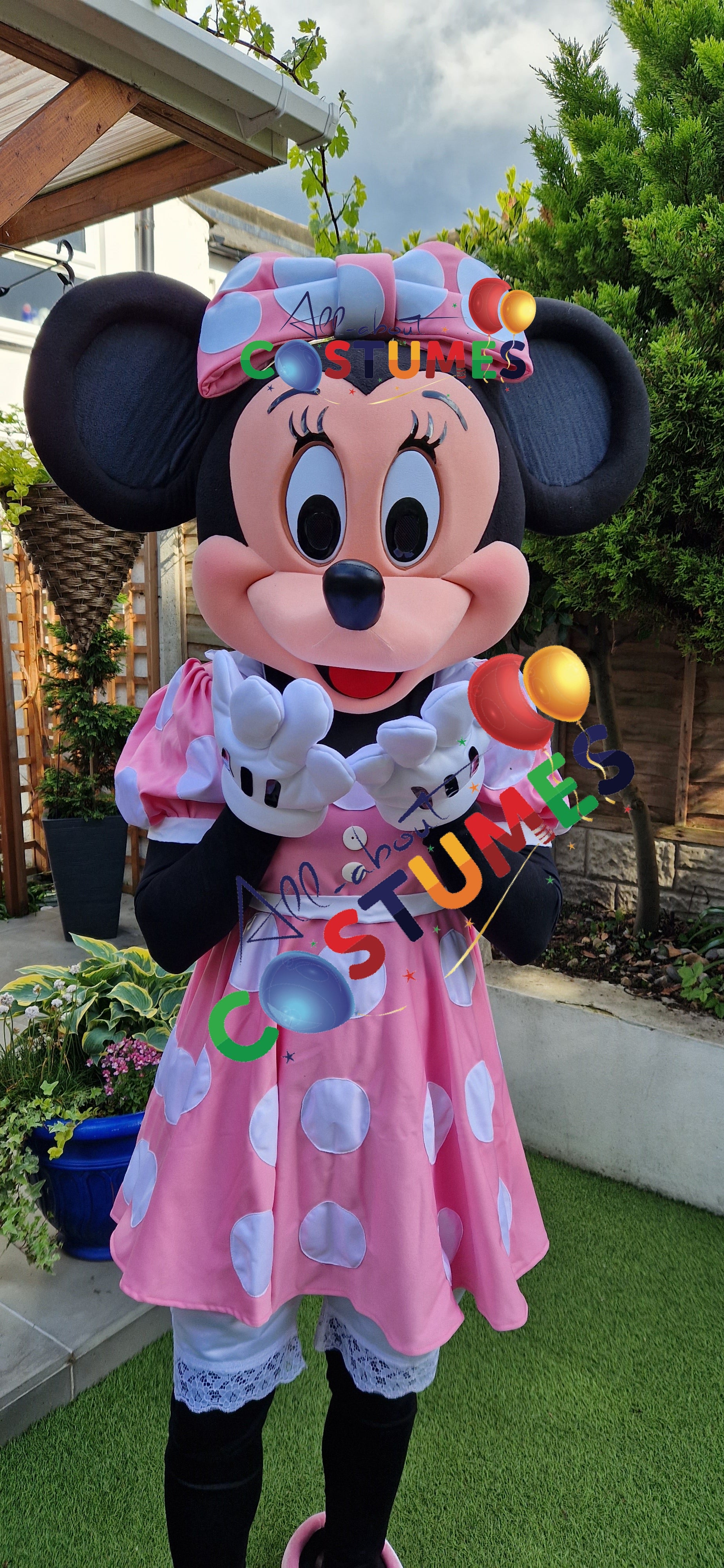Pink Minnie Mouse Exclusive