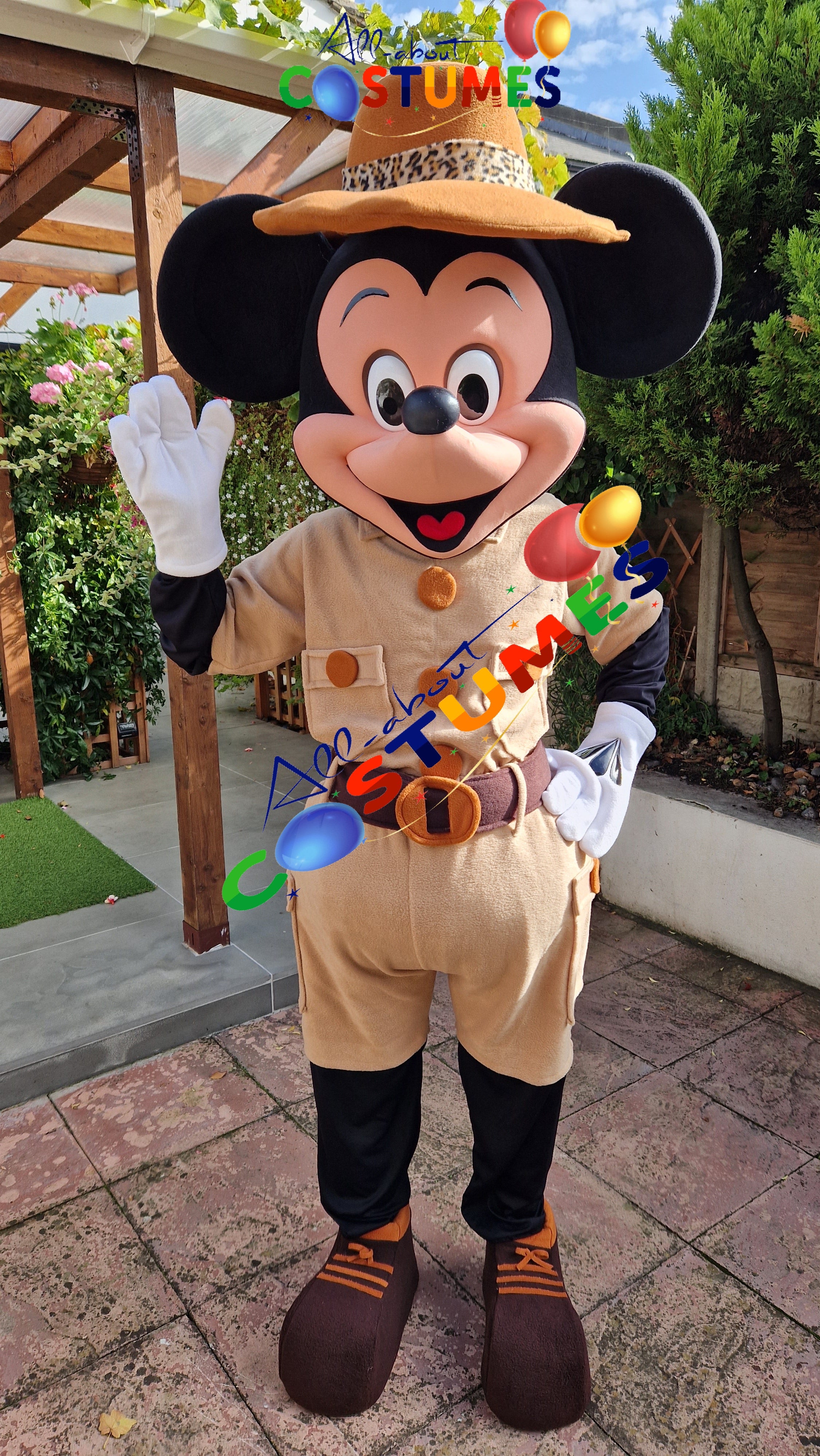 Safari Mickey Mouse