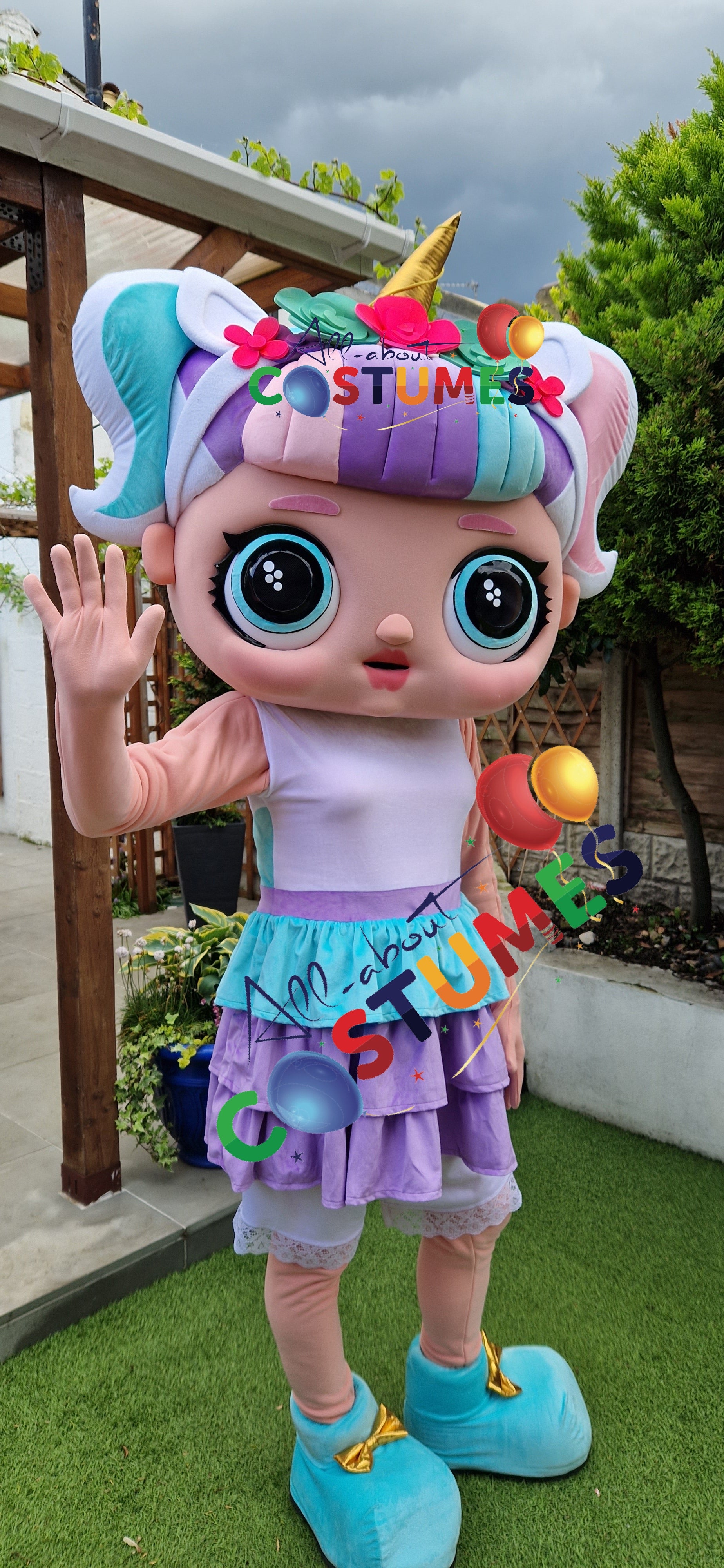 Muñeca LOL Unicornio