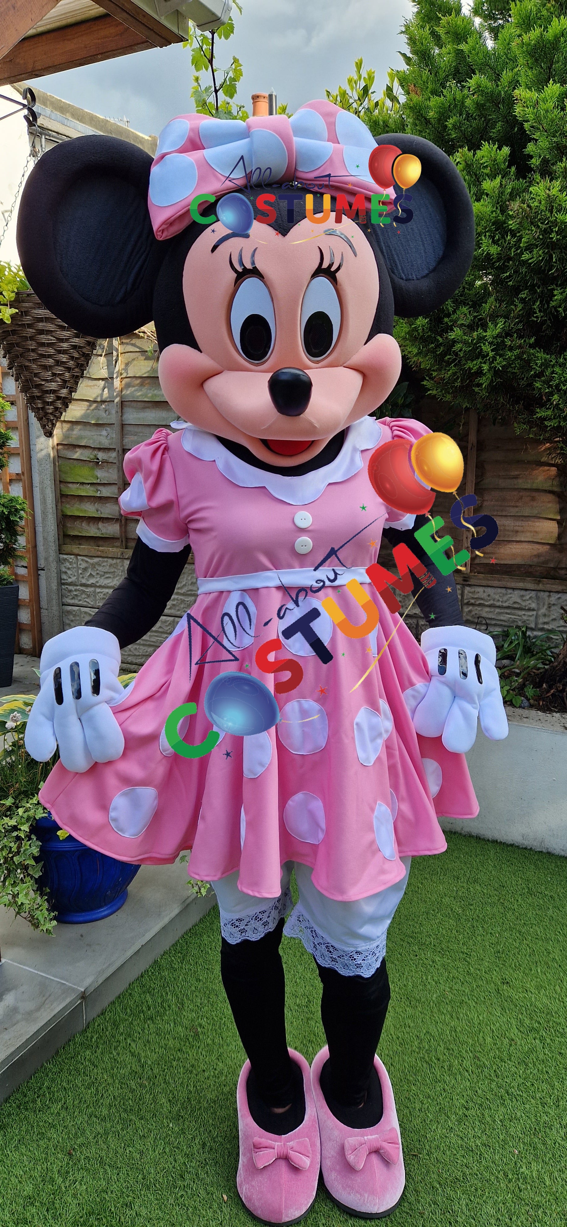 Pink Minnie Mouse Exclusive