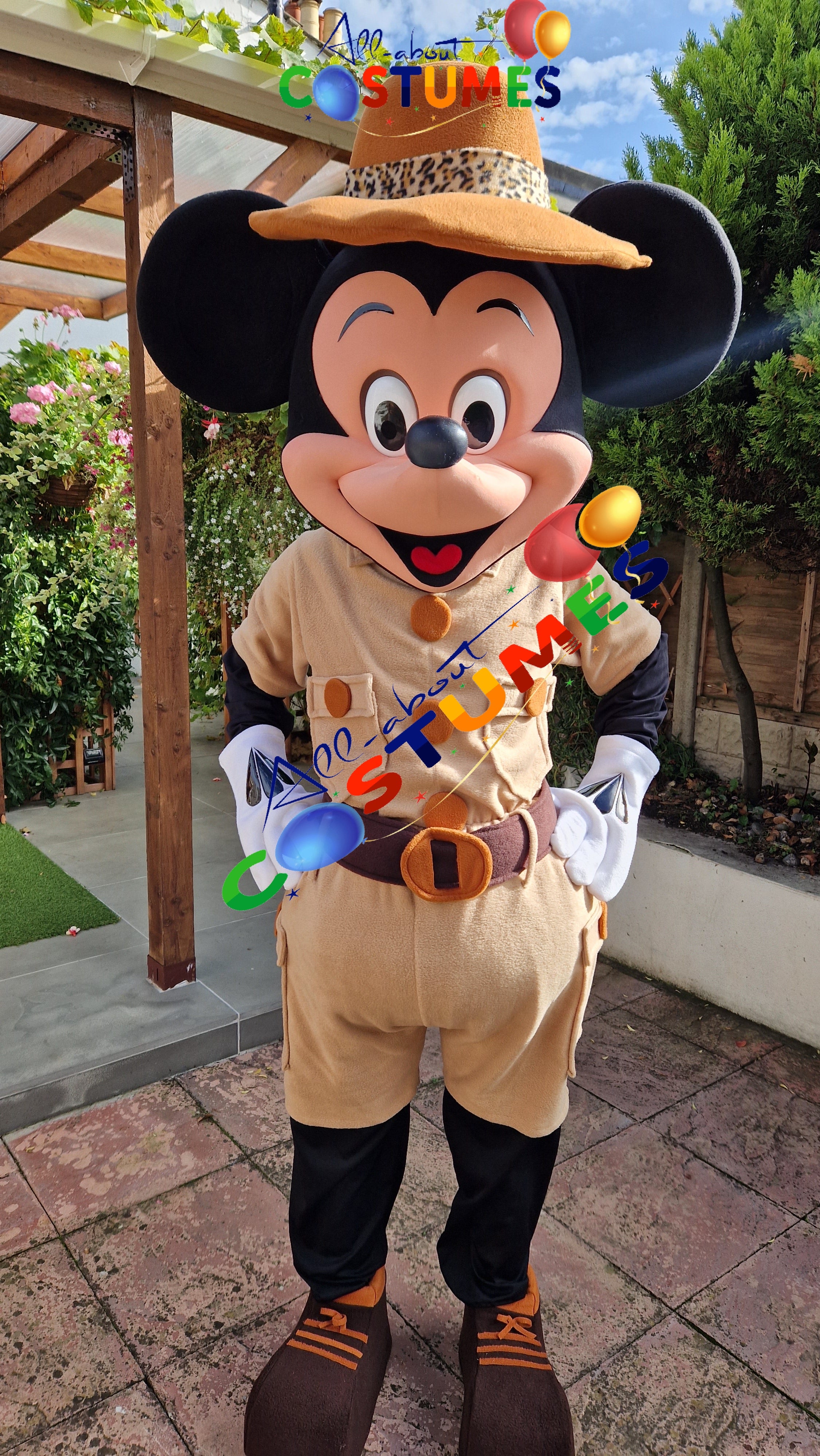Safari Mickey Mouse