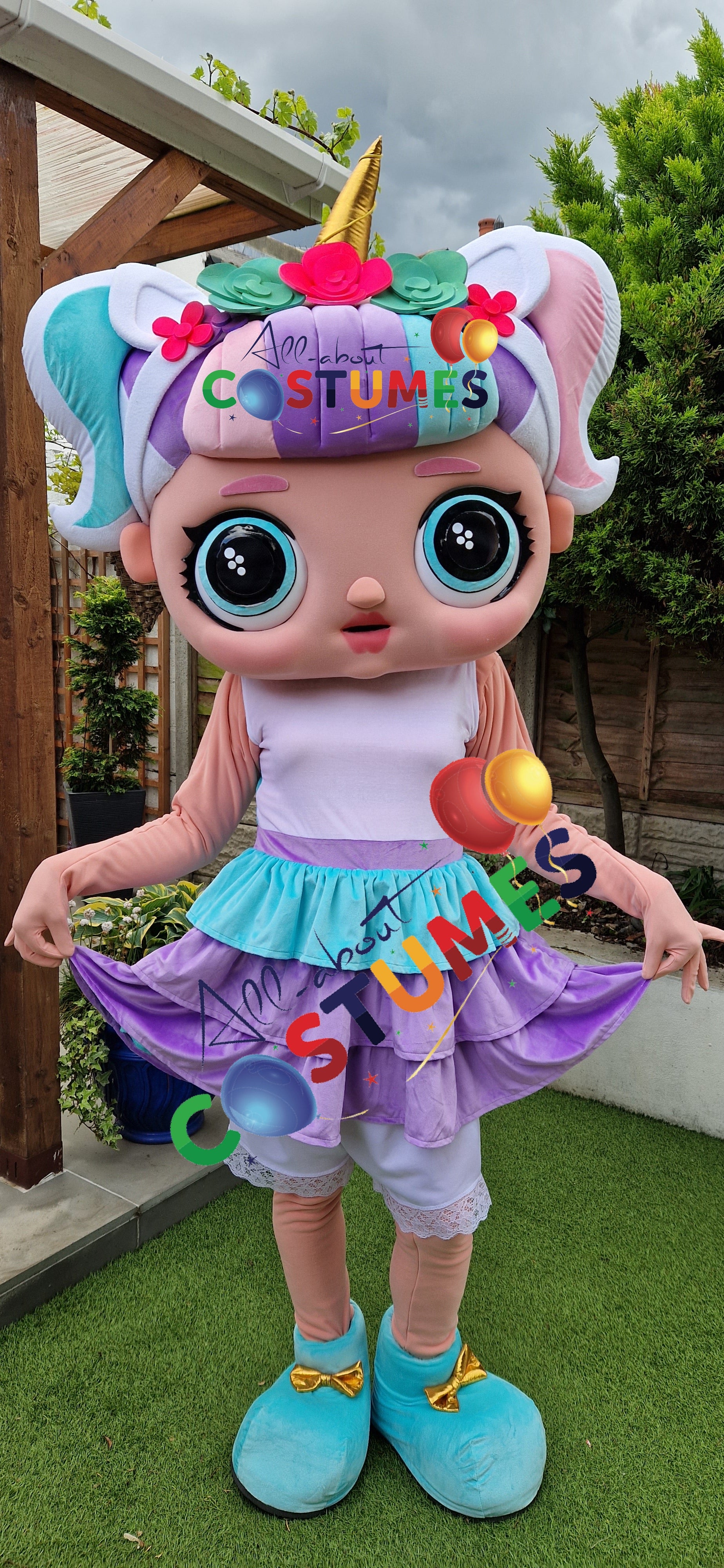 Muñeca LOL Unicornio