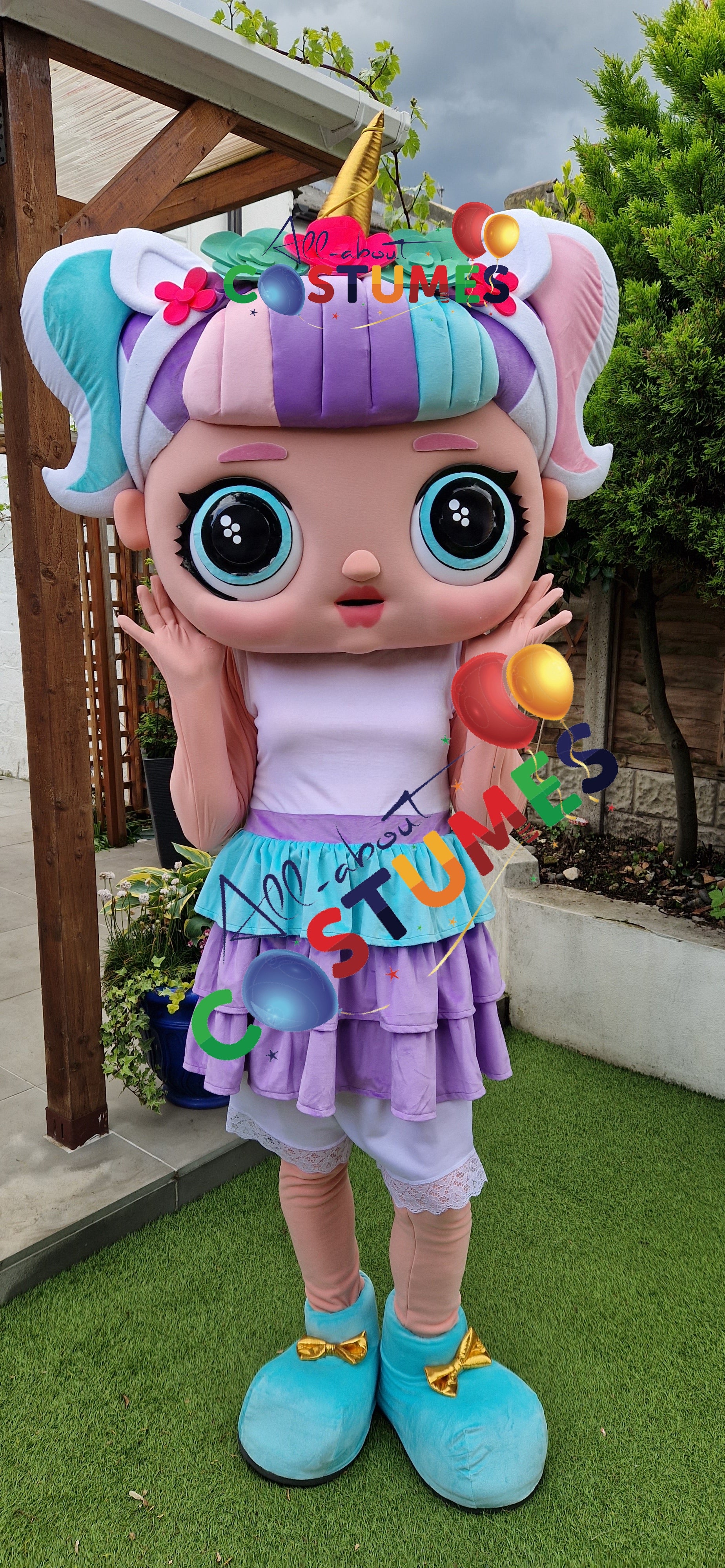 Muñeca LOL Unicornio