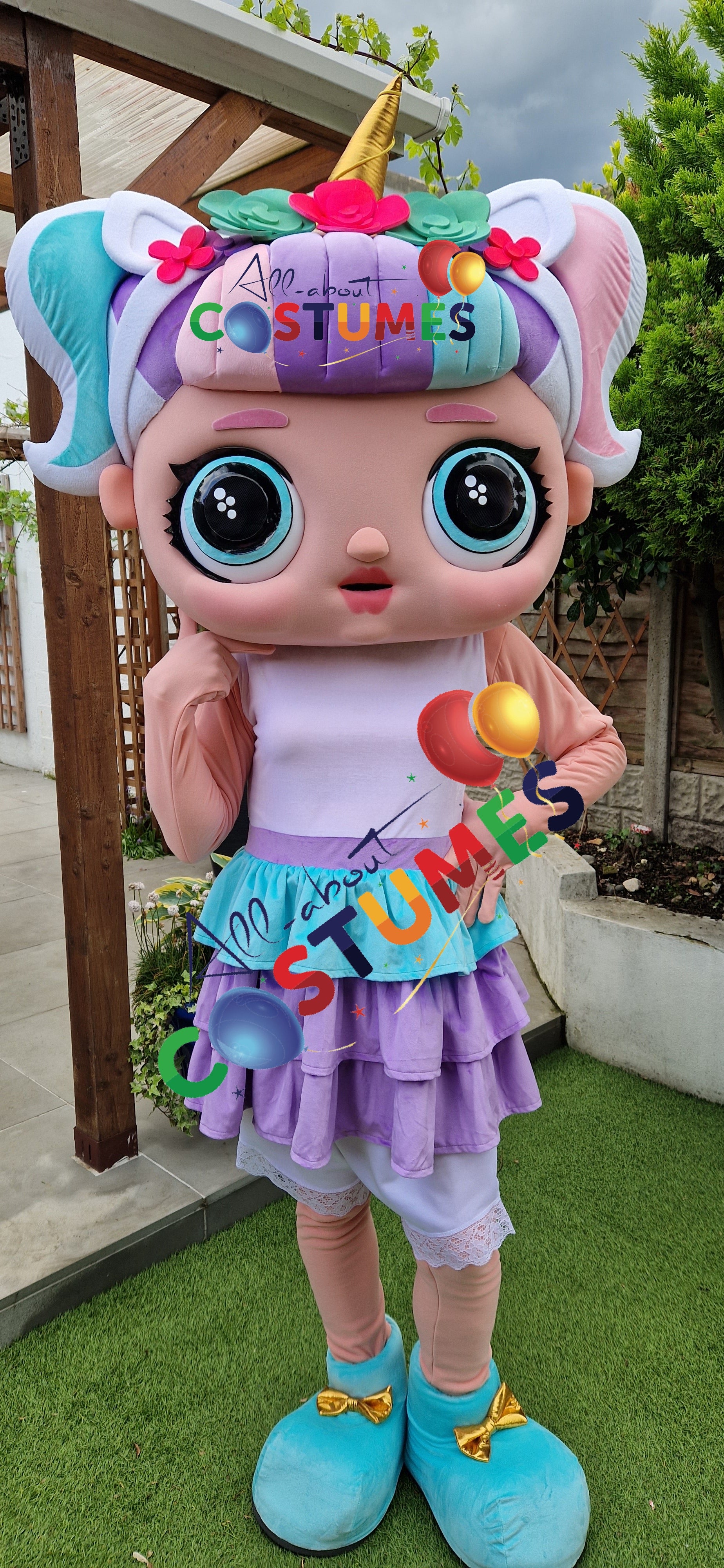 Muñeca LOL Unicornio