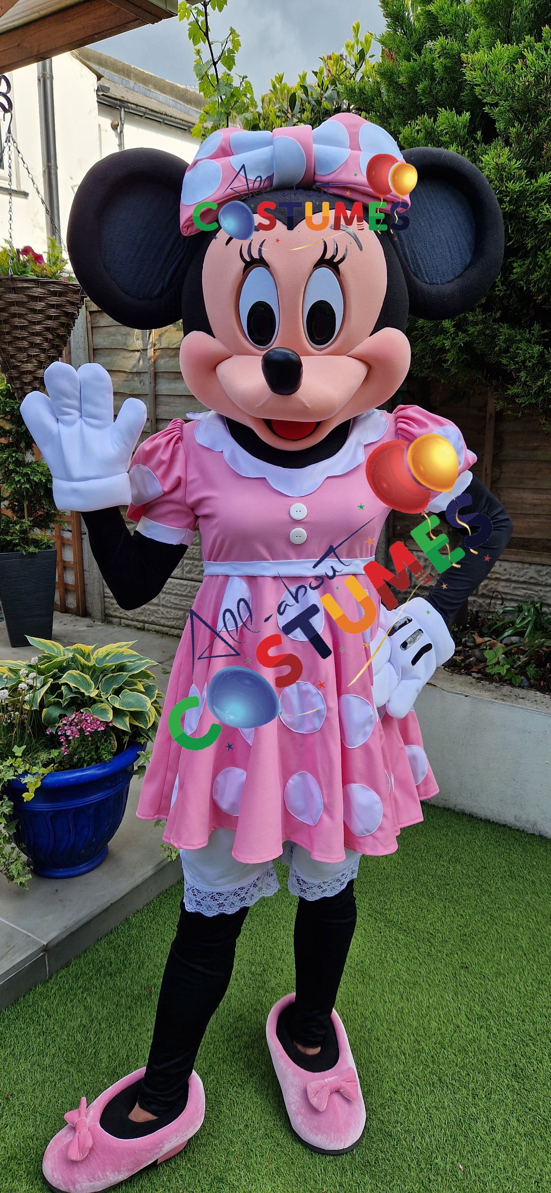 Pink Minnie Mouse Exclusive